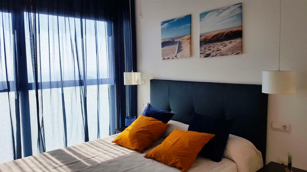 Highrise Apartment With Private Terrace & Sea Views - 34Th Floor Benidorm Exterior photo